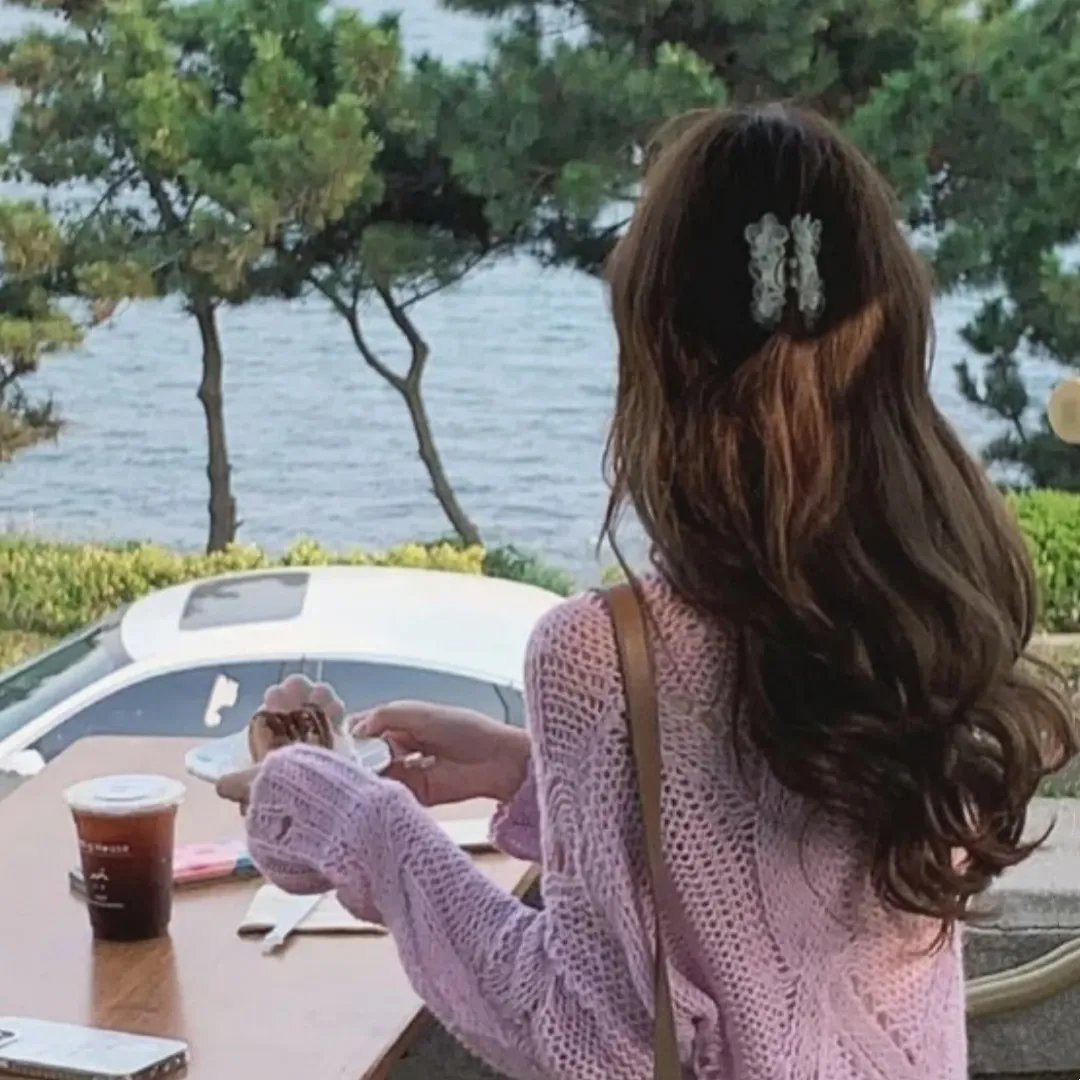 荒村公寓